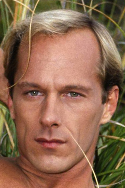 et billede af Paul Bain