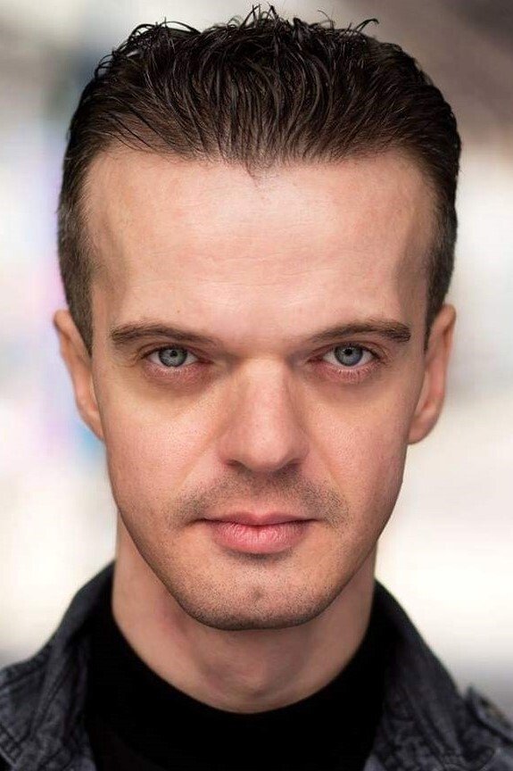 et billede af Dean Whatton