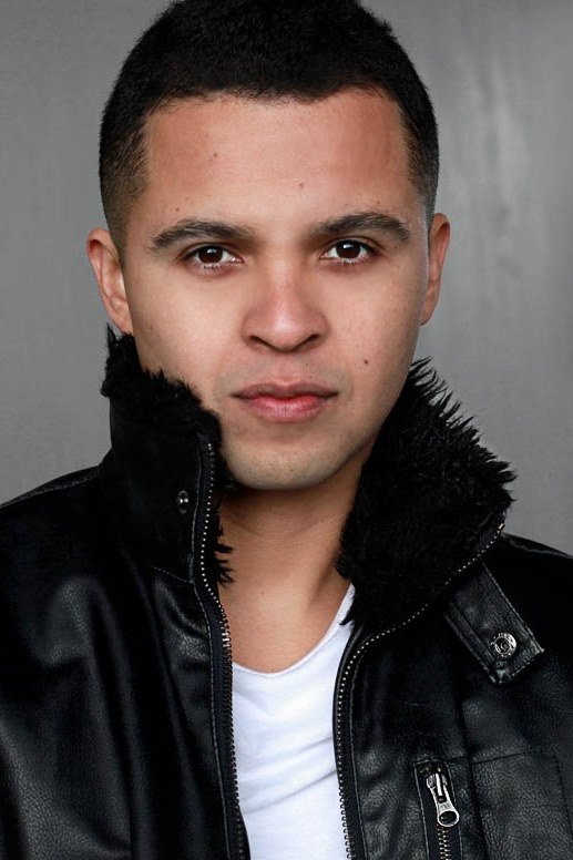 et billede af Saul Huezo