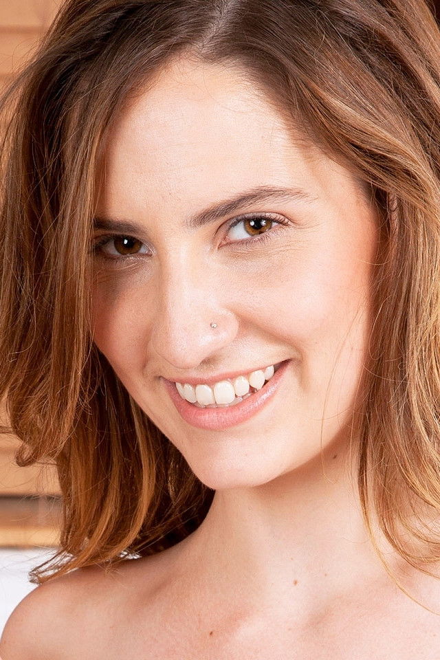 et billede af Lucy Dunne