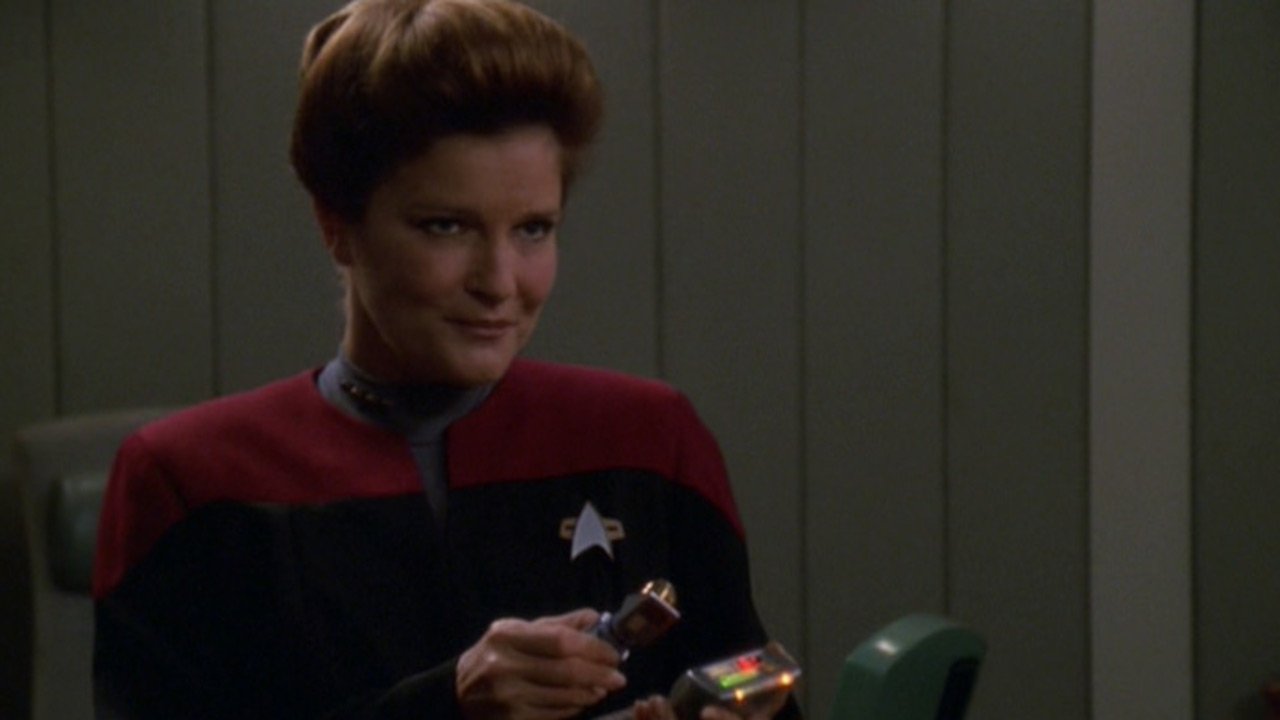 Star Trek : Voyager 7x11