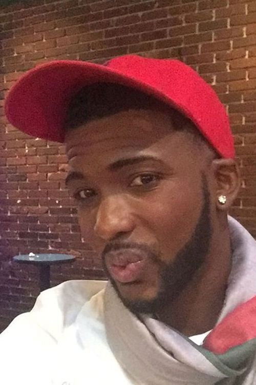 et billede af Messie Cee