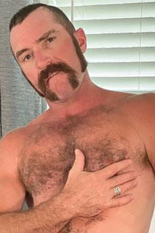 et billede af Zach Maxwell