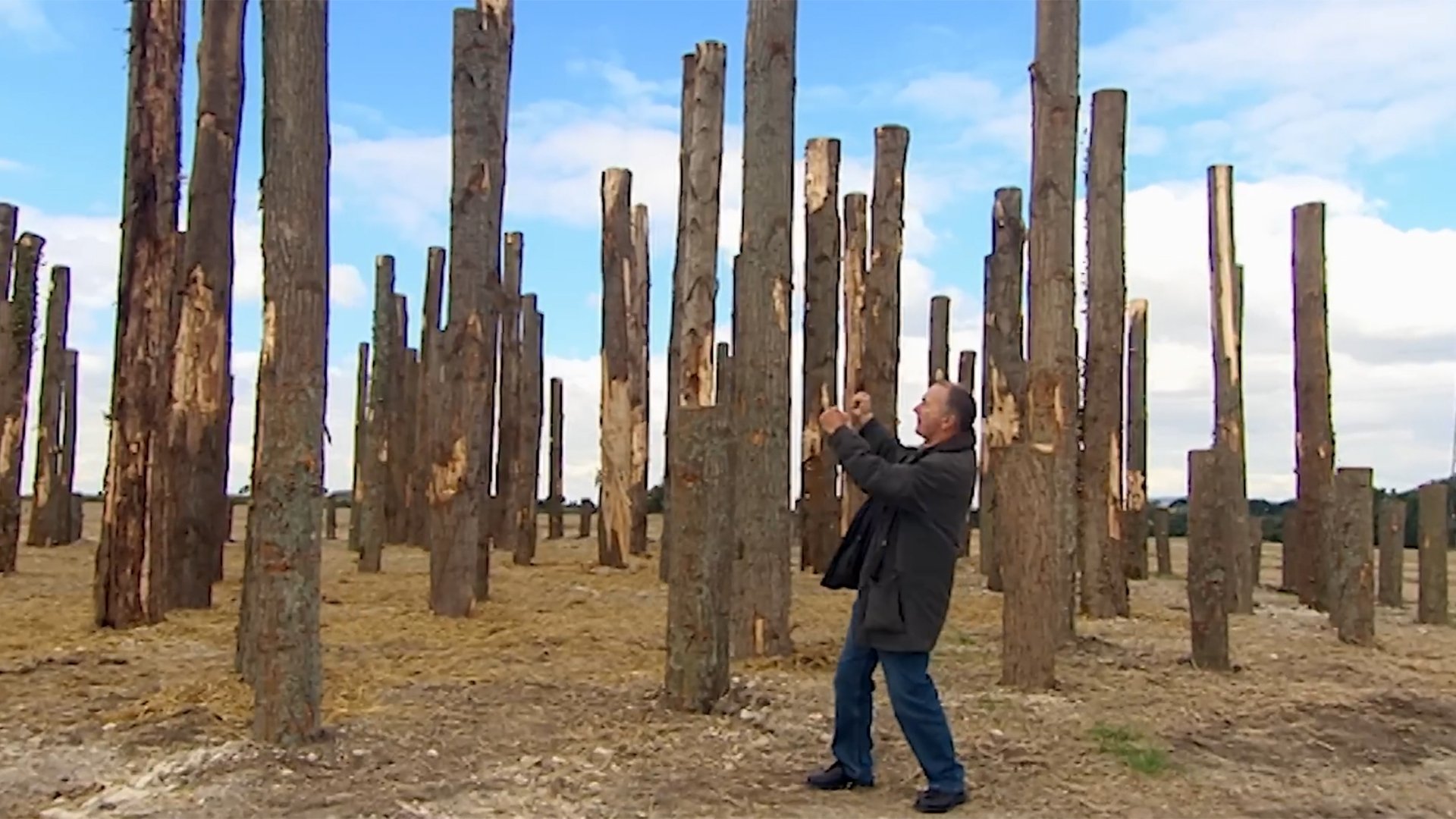 Thumbnail for Journey to Stonehenge - Stonehenge, Wiltshire Season 0 Episode 41