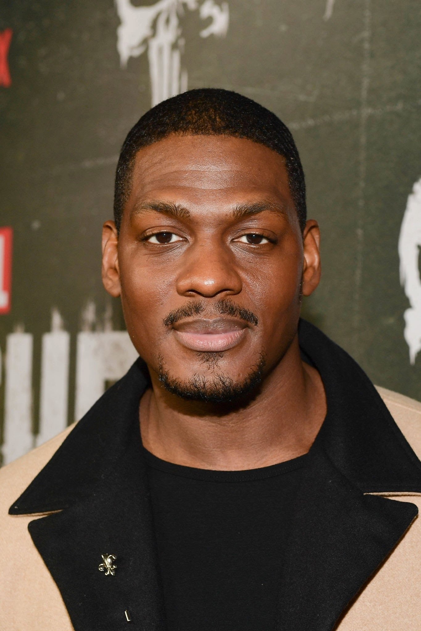 et billede af Jason R. Moore