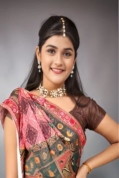 Shreya Patel's picture in the cast