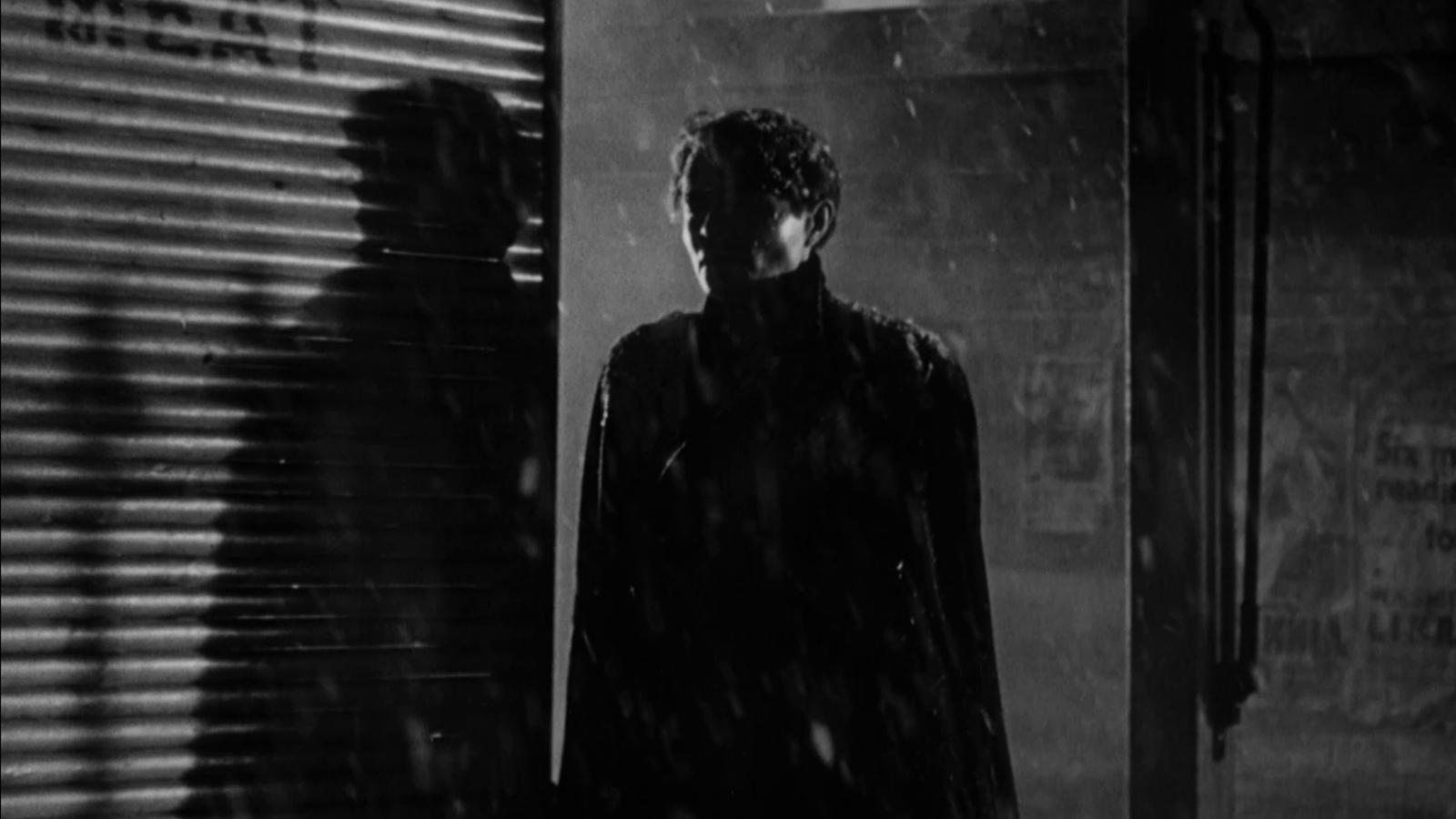 Odd Man Out (1947)