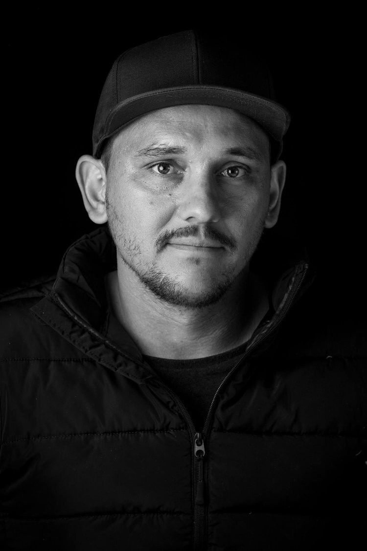 et billede af Isaac Elliott