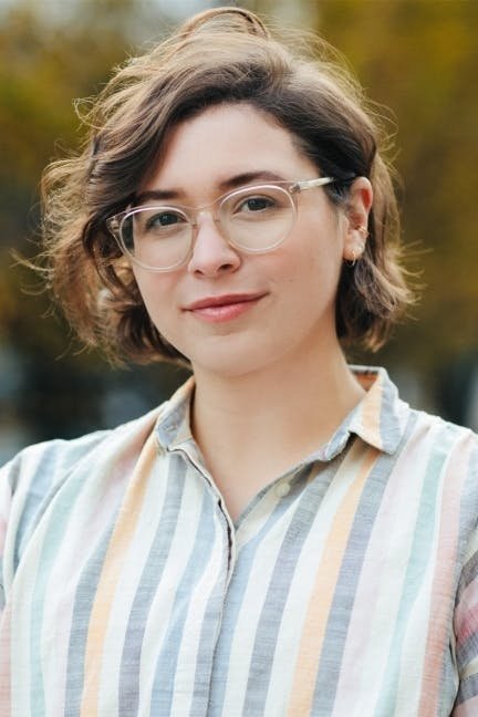 et billede af Casey McQuiston