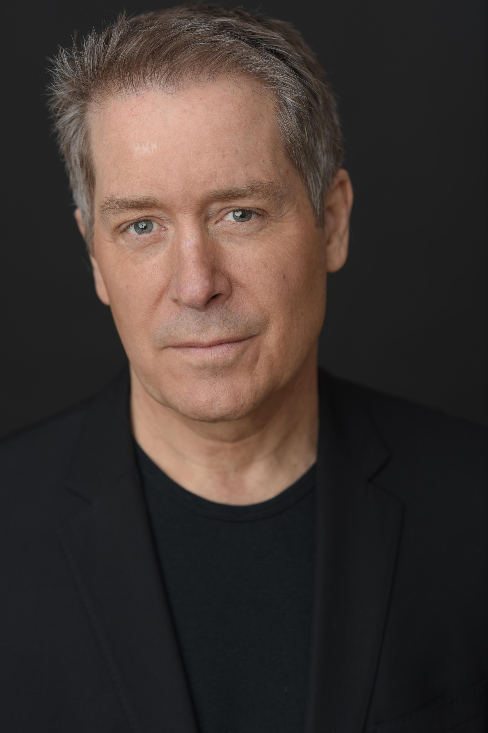 et billede af Laurence Lau