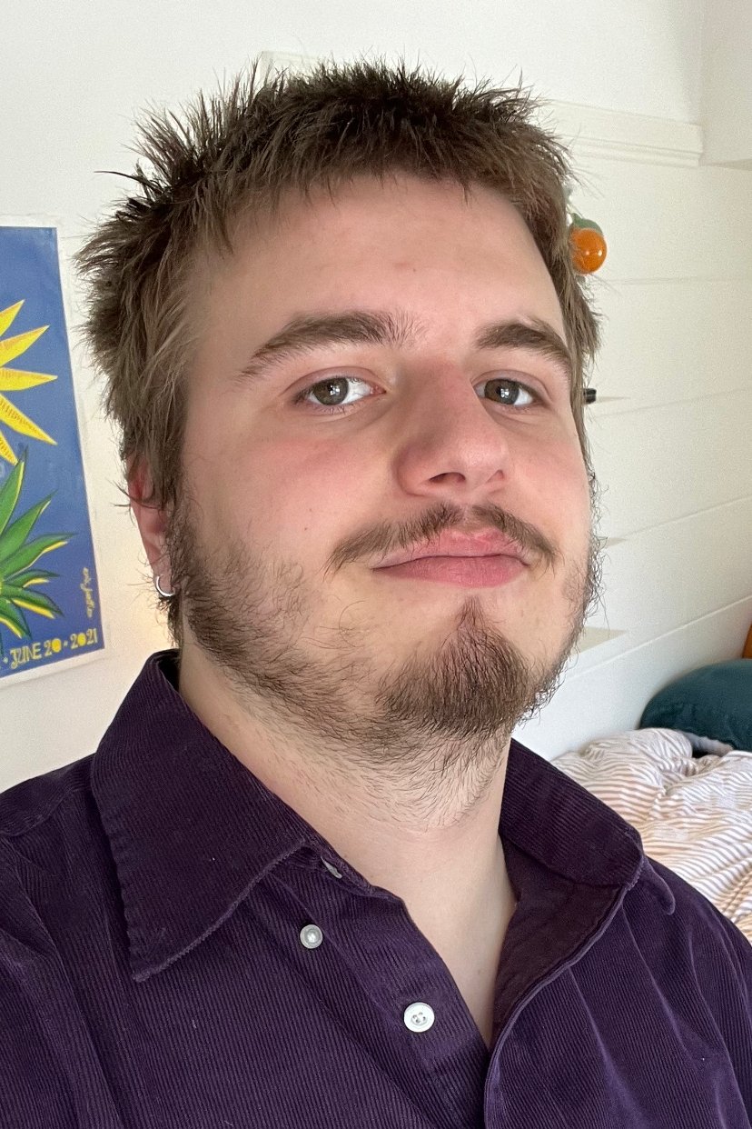 et billede af Lewis Tarver