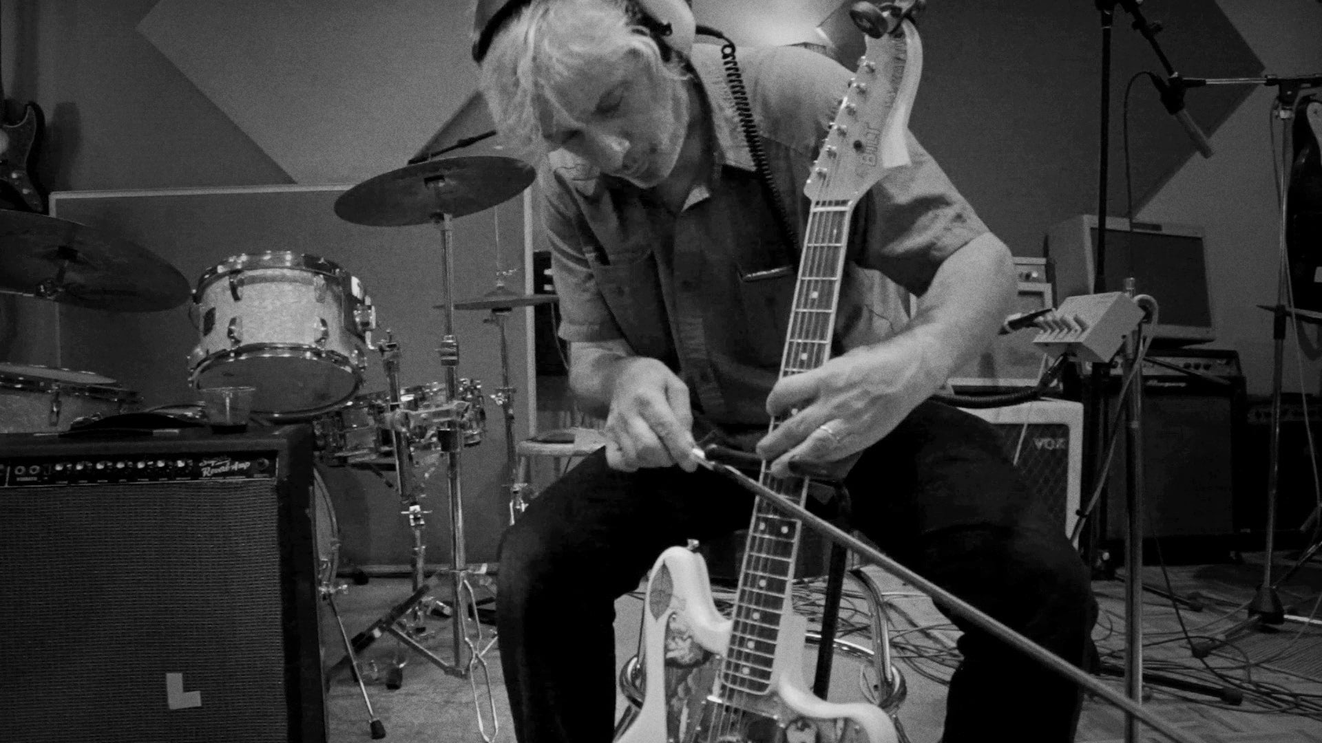 Hello Hello Hello: Lee Ranaldo, Electric Trim