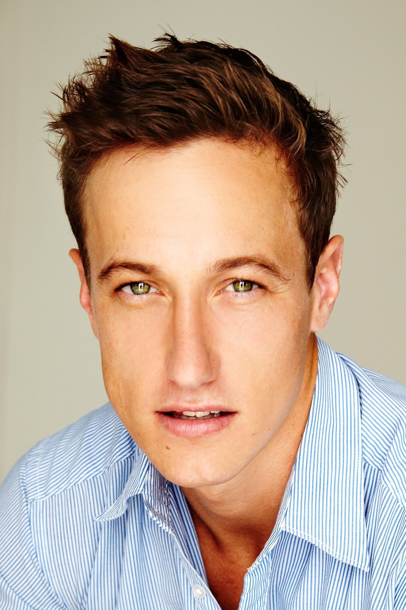 et billede af Adam Gibson