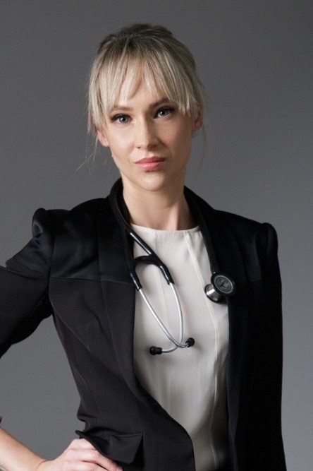 et billede af Stephanie Demkiw