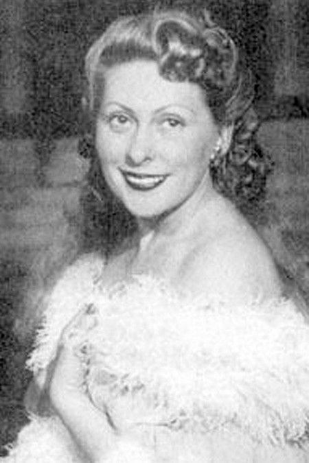 et billede af Eszter Réthy