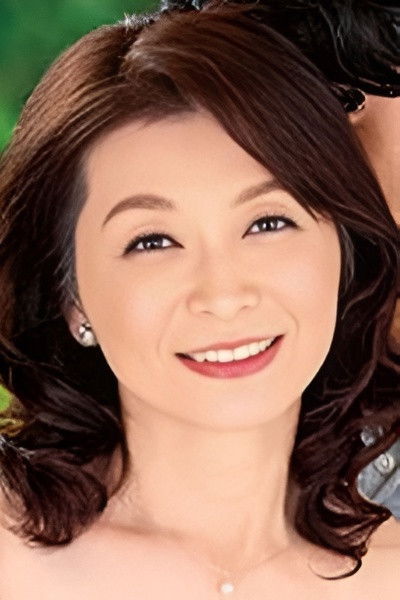 et billede af Emi Toda