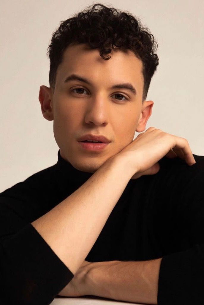 et billede af Eduardo Camilo