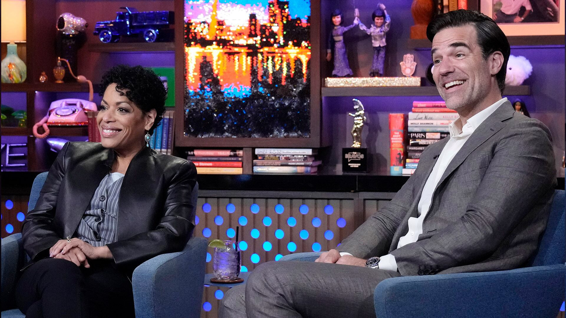 Rob Delaney and Liza Col&oacute;n-Zayas