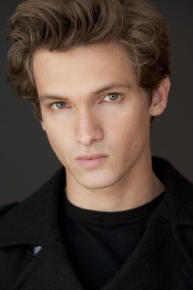 et billede af Hunter Gomez