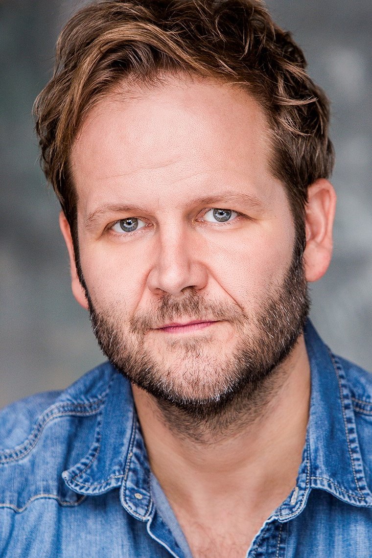 et billede af Evan Buliung