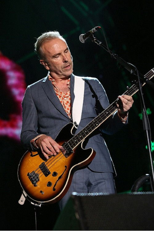 et billede af Nick Seymour