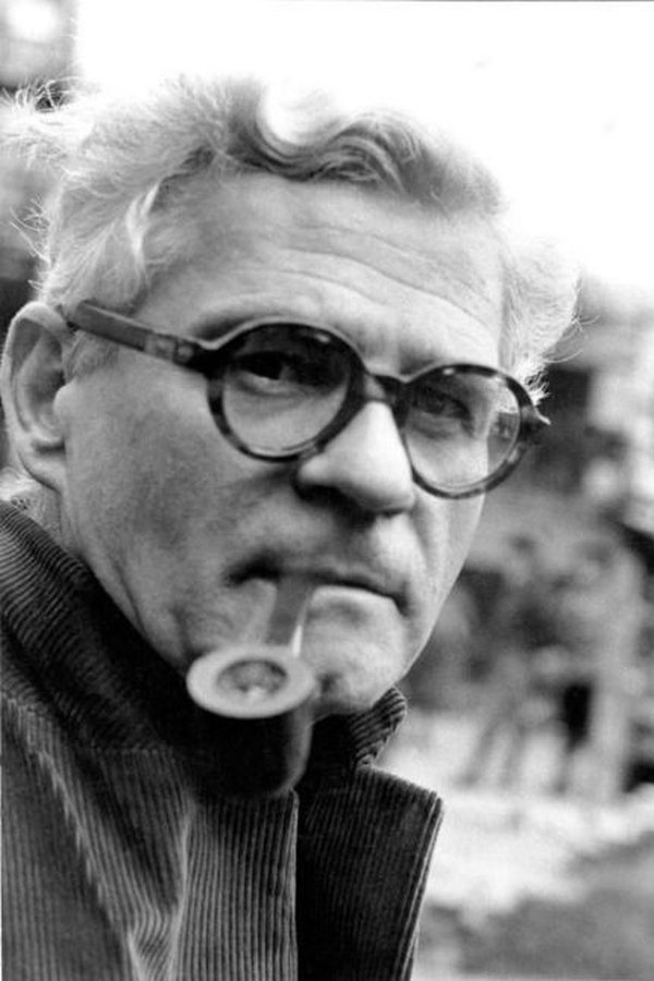 et billede af George Devine