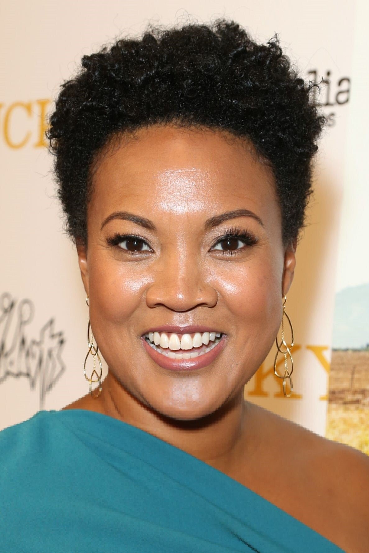 et billede af Yvonne Huff Lee