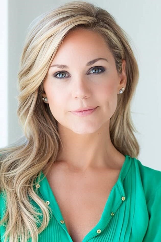 et billede af Jennifer Birmingham Lee