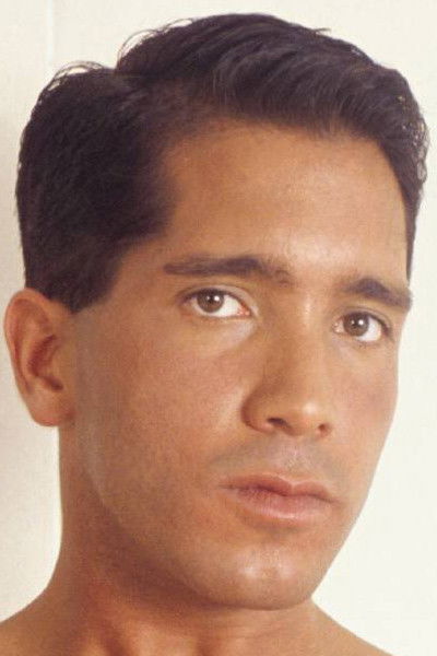 et billede af Anthony DeMarco