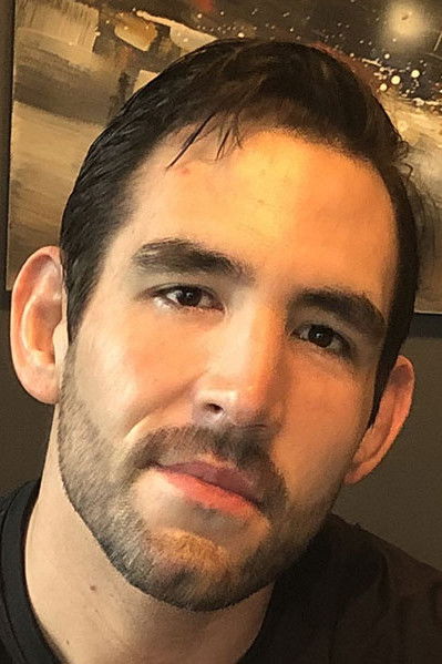 et billede af Dustin Joynson