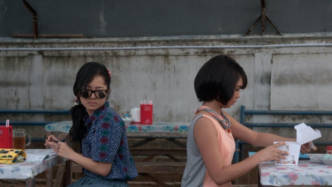 Yang Tidak Dibicarakan Ketika Membicarakan Cinta (2013)