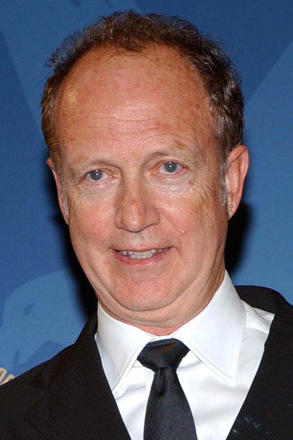 et billede af Stuart Gillard