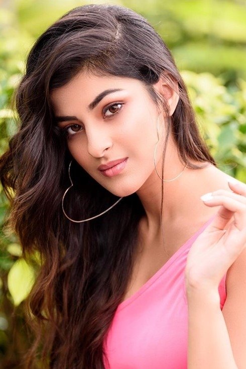 Sanjana Banerjee's picture in the cast