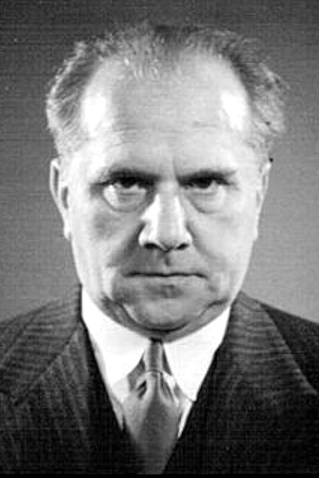 et billede af Karl Etlinger