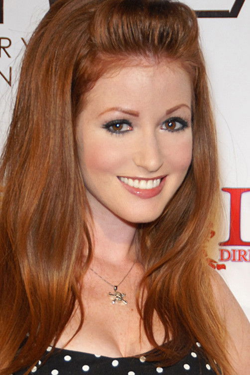 et billede af Nikki Rhodes