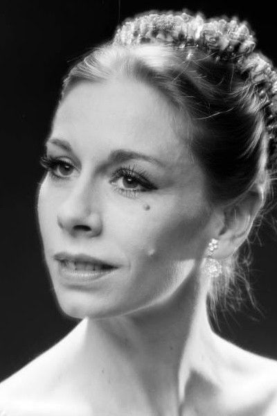 et billede af Ghislaine Thesmar