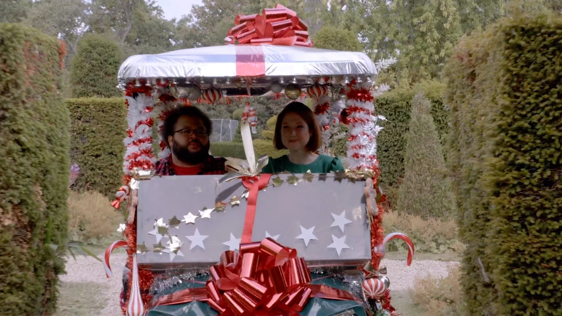 Celebrity Holiday Special 2022