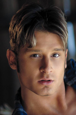 et billede af Eryk Elliott