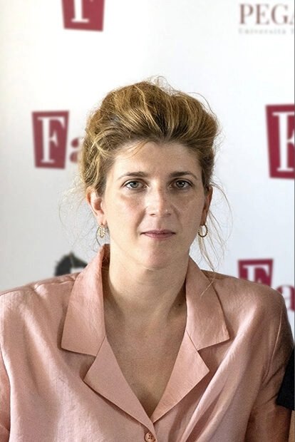 et billede af Kata Wéber