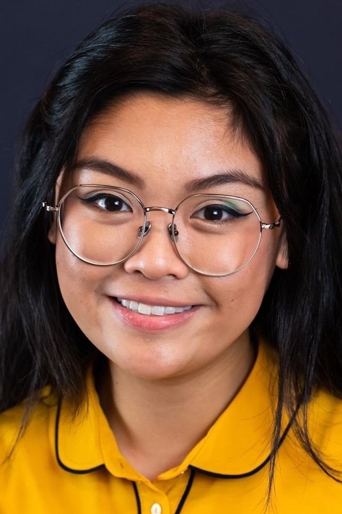 et billede af Mikee Parangalan