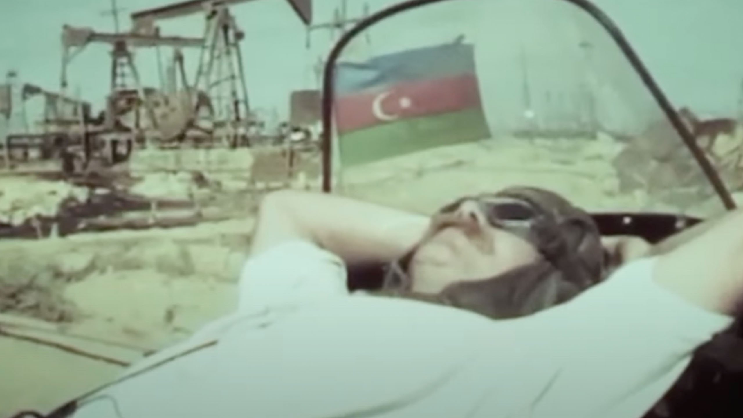 Imagem do Filme Tomas Qolts: Neft Odisseyası