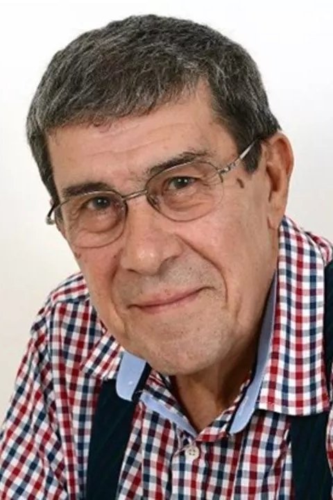 et billede af Zihni Göktay