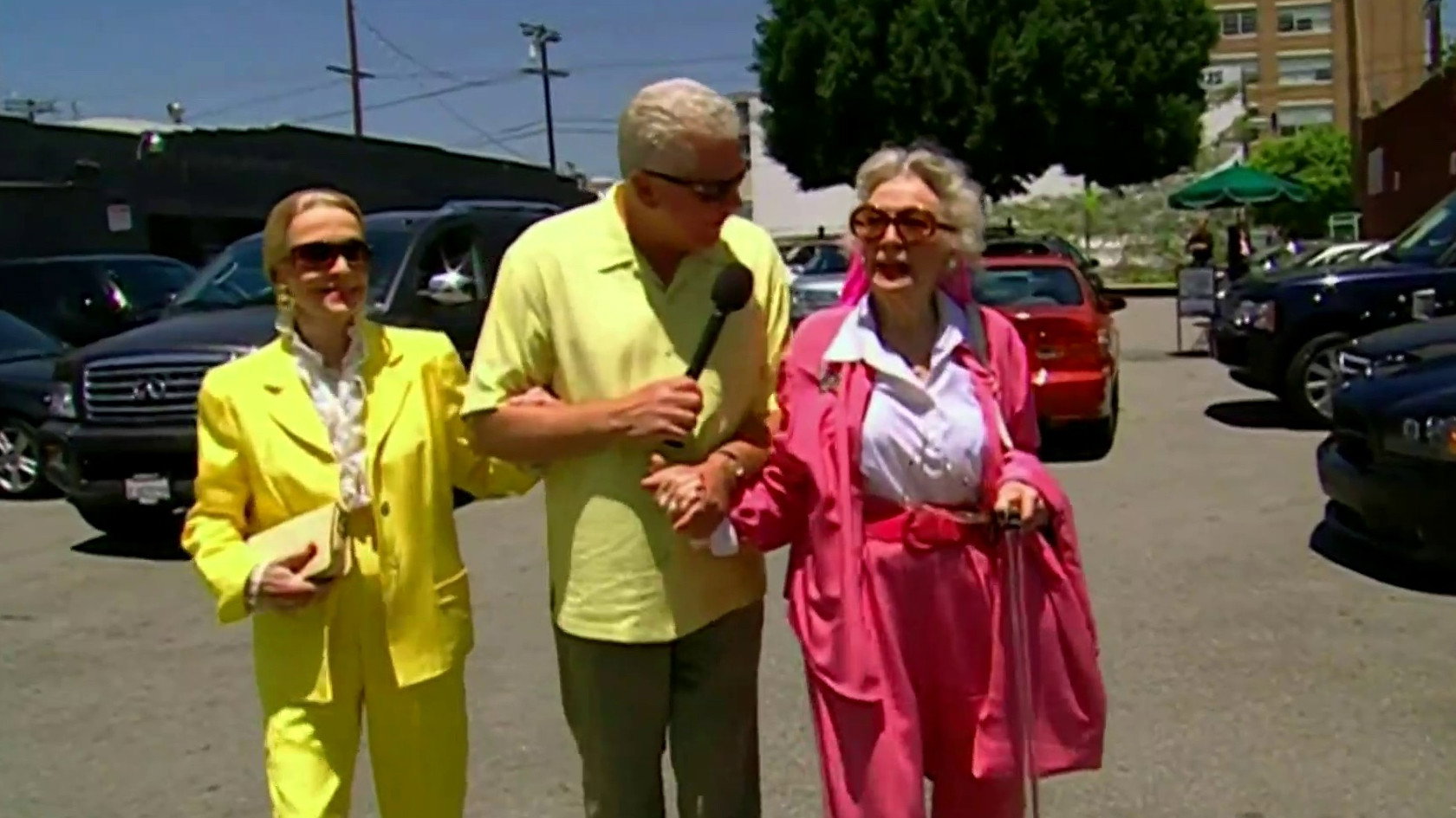 S17E17 · The Two Anns