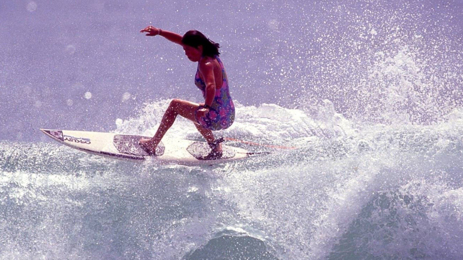 Girls Can't Surf (2021)