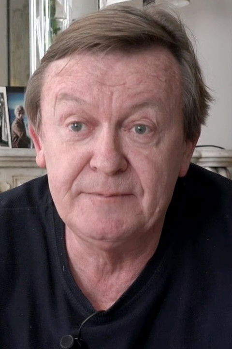 et billede af Jean Echenoz