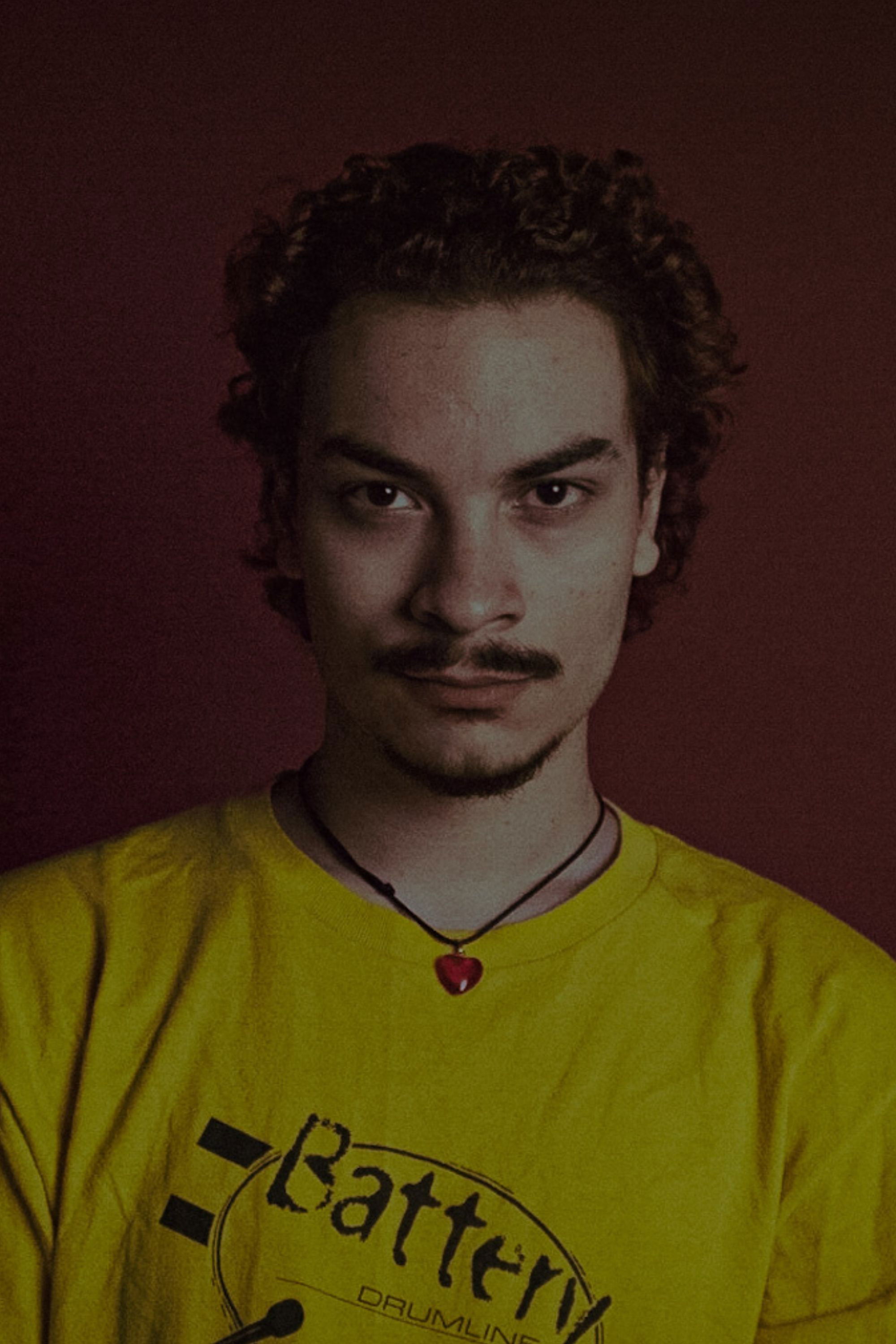 et billede af Enzo Paulo