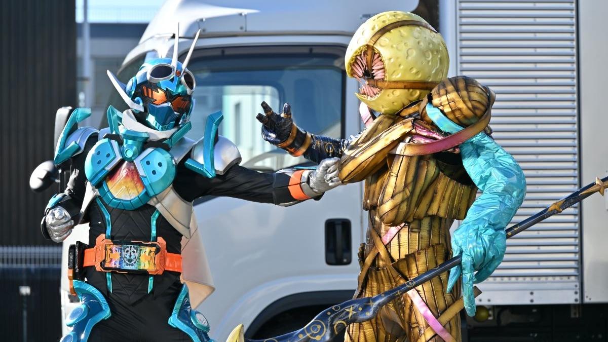 Kamen Rider Season 34 :Episode 17  Moonbreak Messenger