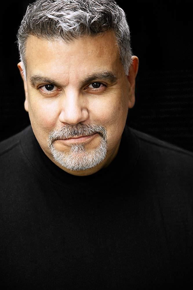 et billede af J.L. Rey