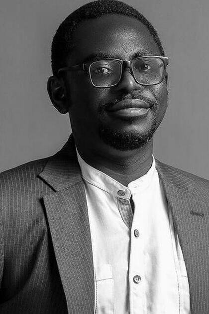 et billede af Niyi Akinmolayan