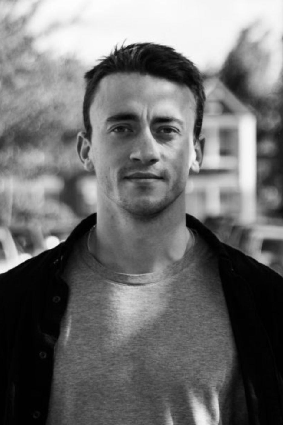 et billede af Louis Hollis